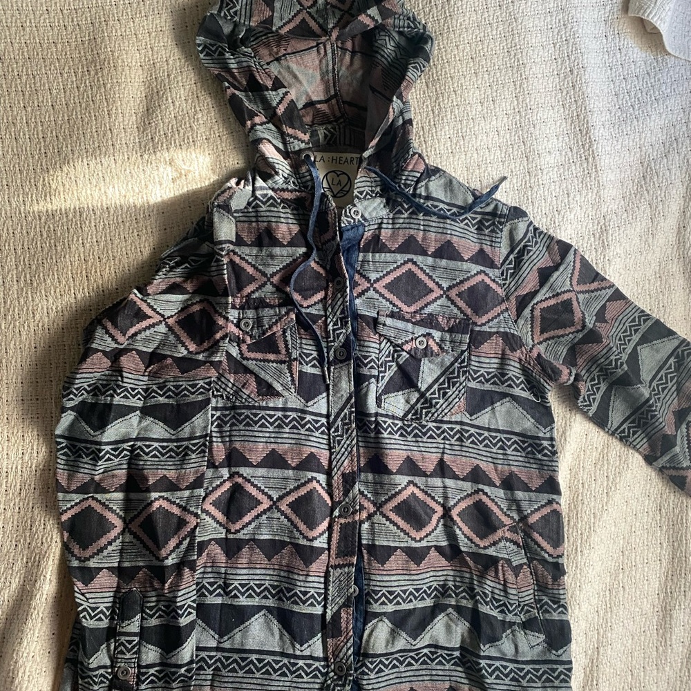 Aztec Pattern Hooded Button-Up Shirt Jacket